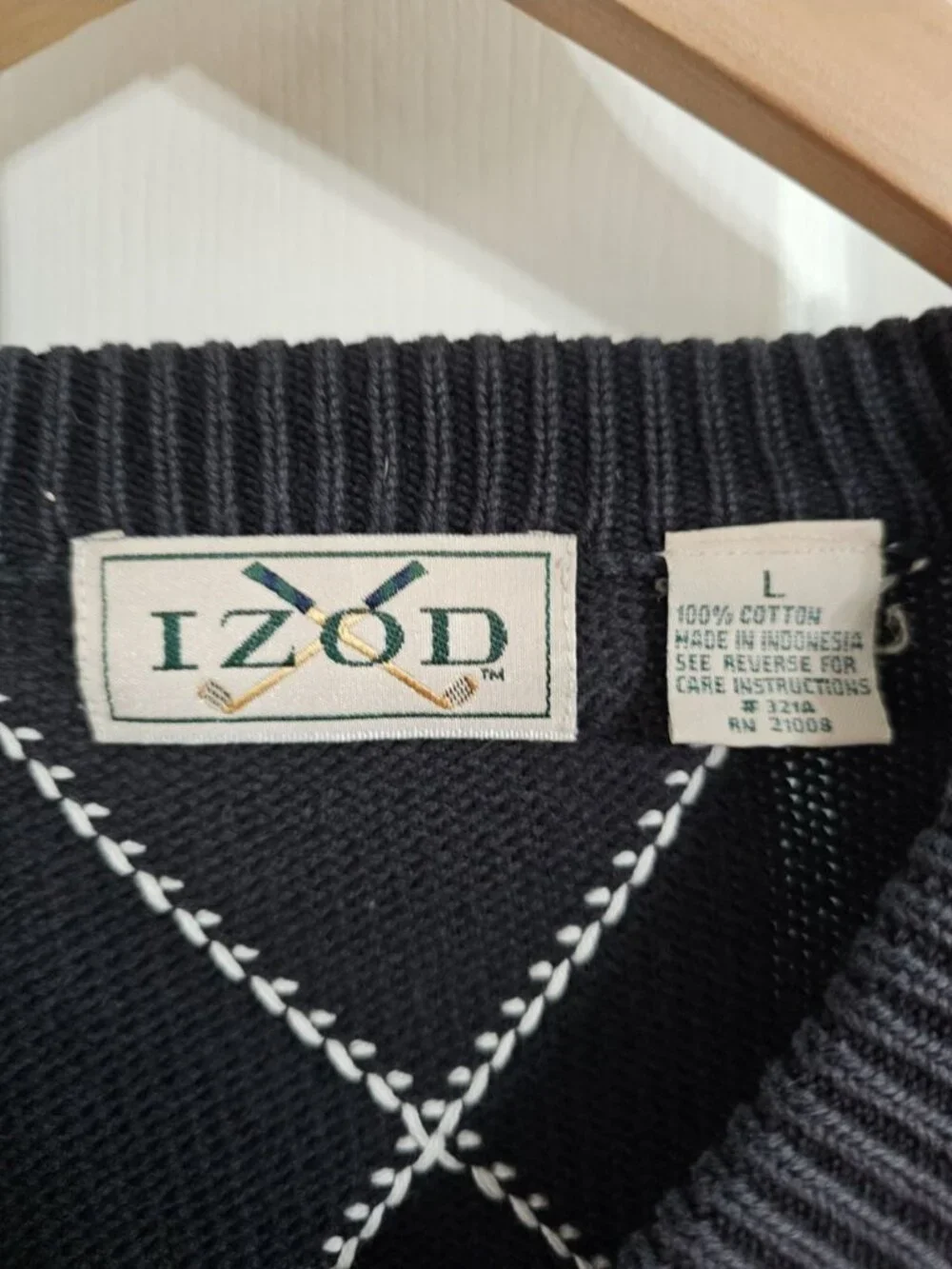 Izod Men L Sweater Navy Blue V-Neck Argyle Cotton Heritage Golf Preppy Essential